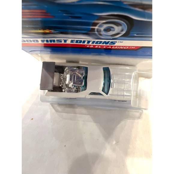 Hot Wheels 2000 First Editions 8 of 36 Collectable Car 68 El Camaro Toy Box Dama - Picture 5 of 10